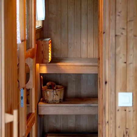 בית נופש Brusta *